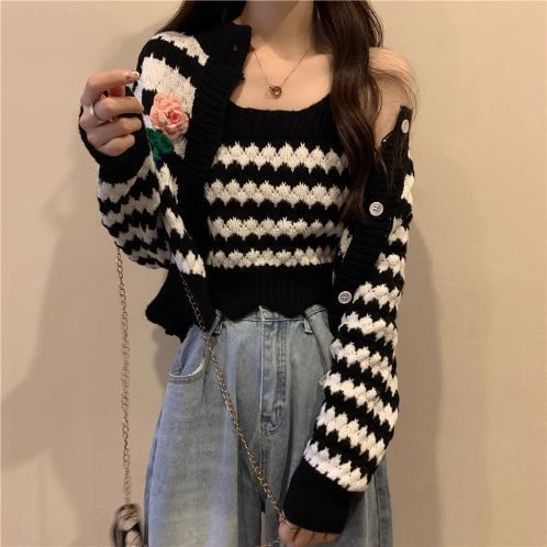 Set: Scoop Neck Striped Cami Top / Button Cardigan