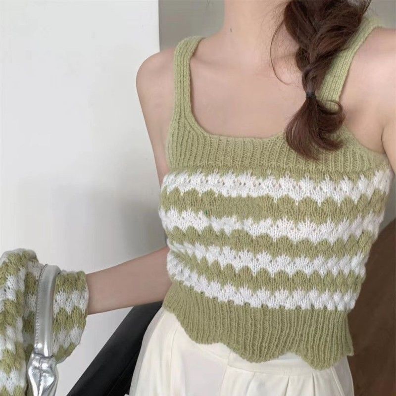 Set: Scoop Neck Striped Cami Top / Button Cardigan