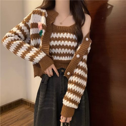 Set: Scoop Neck Striped Cami Top / Button Cardigan
