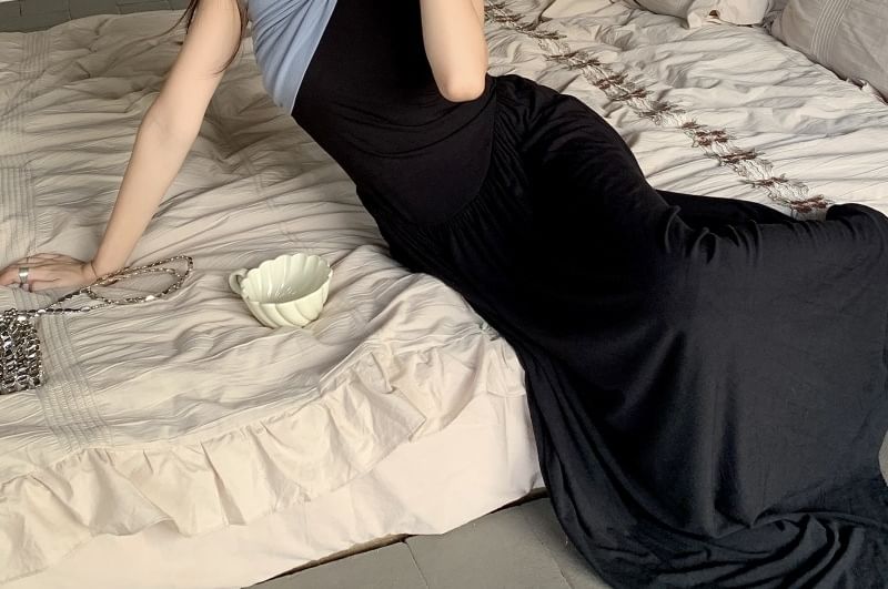 Cap-Sleeve Two-Tone Knot A-Line Maxi Dress