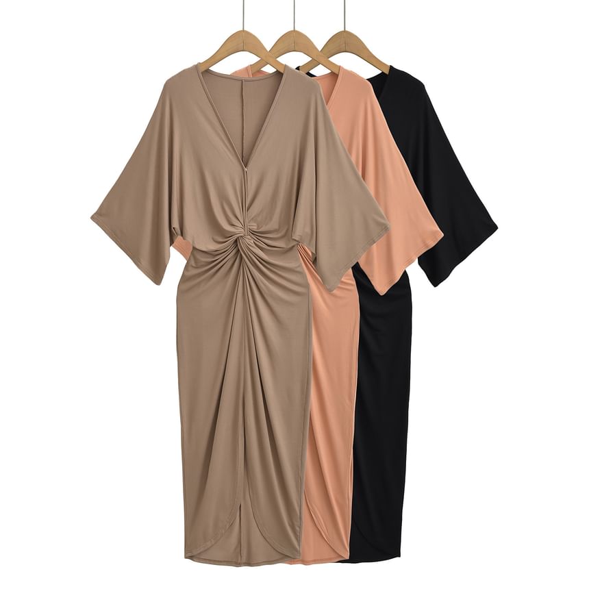 V-Neck 3/4-Sleeve Sheath Maxi Dress