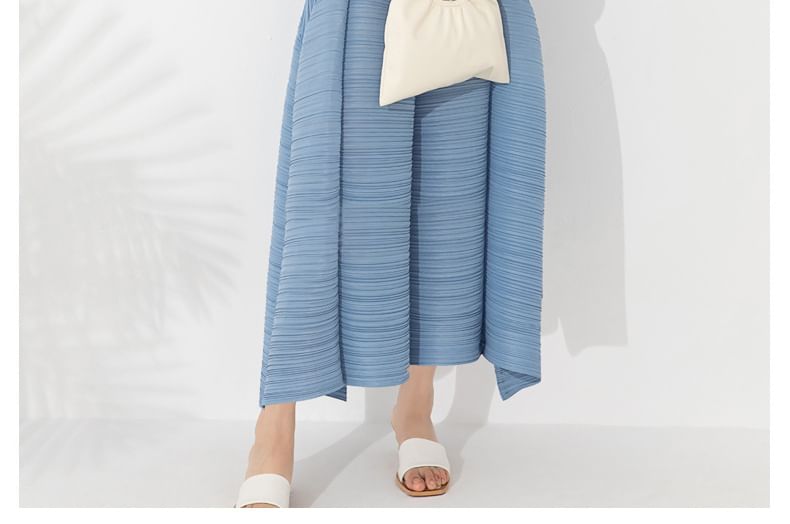 Crew Neck Ribbed Sleeveless Smock Maxi Dress
