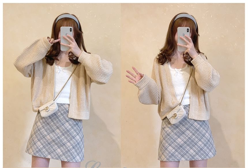 Long Sleeve V-Neck Open Front Knit Cardigan
