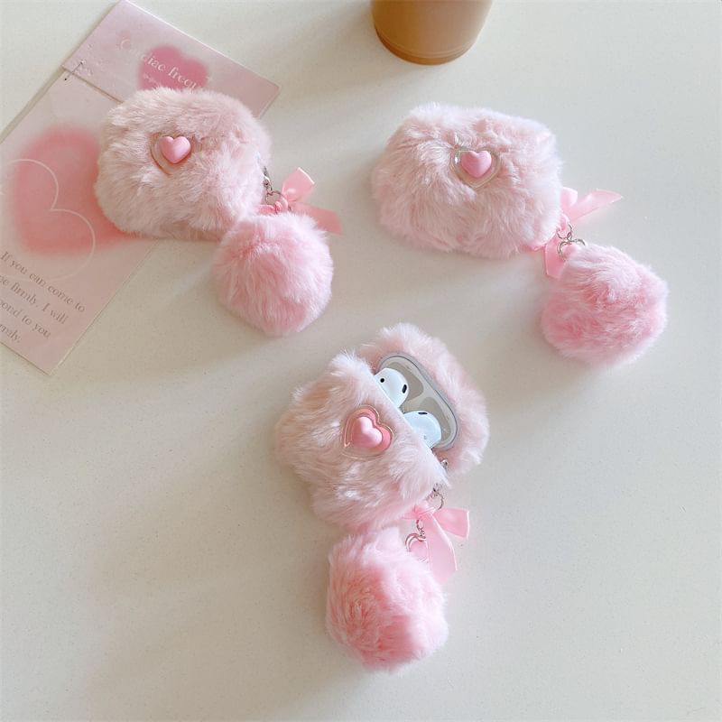 Heart Chenille AirPods / Pro Earphone Case Skin