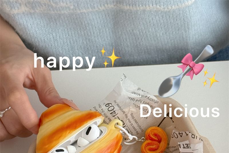 Croissant Charm AirPods / Pro Earphone Case Skin