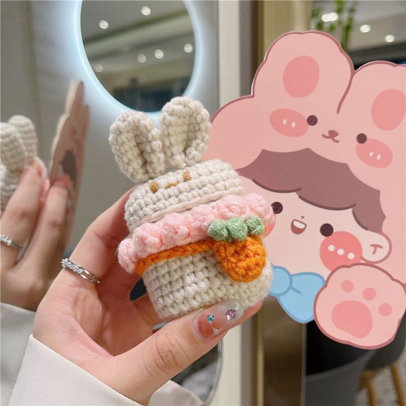 Rabbit Knit AirPods / Pro Earphone Case Skin