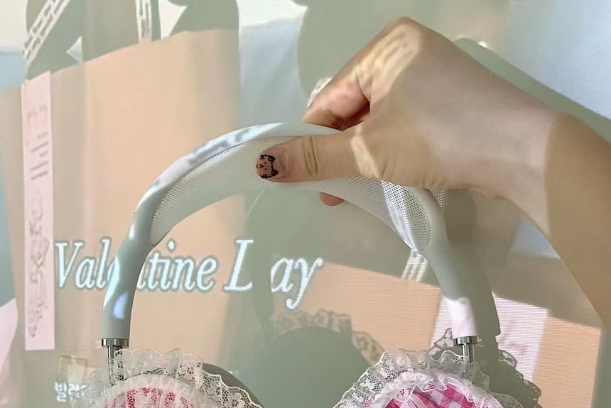 Ribbo Plaid Lace AirPods Max Earphone Case Skin