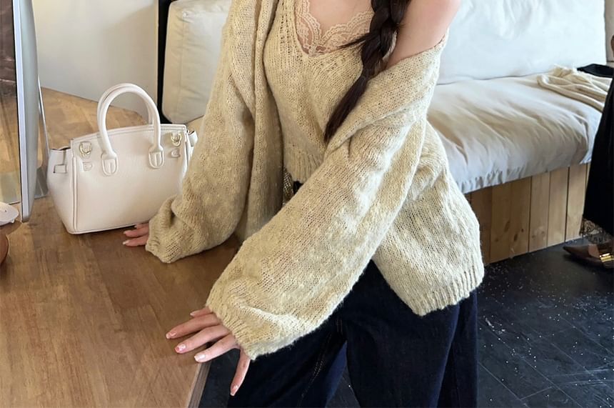 V-Neck Solid Panel Lace Knit Cami Set