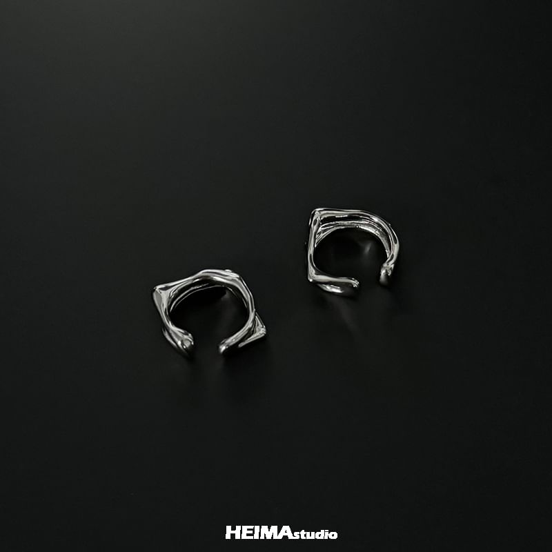 Layered Alloy Ear Cuff Set
