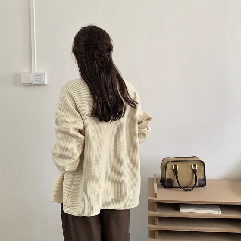 V-Neck Basic Cardigan