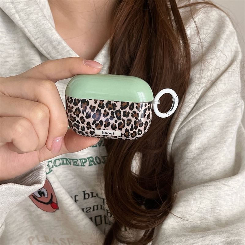 Leopard Print AirPods / Pro Earphone Case Skin