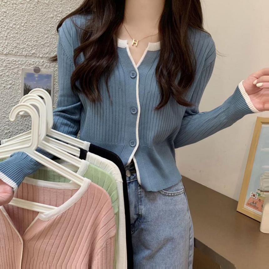 Notch Neck Solid Contrast Trim Ribbed Cardigan