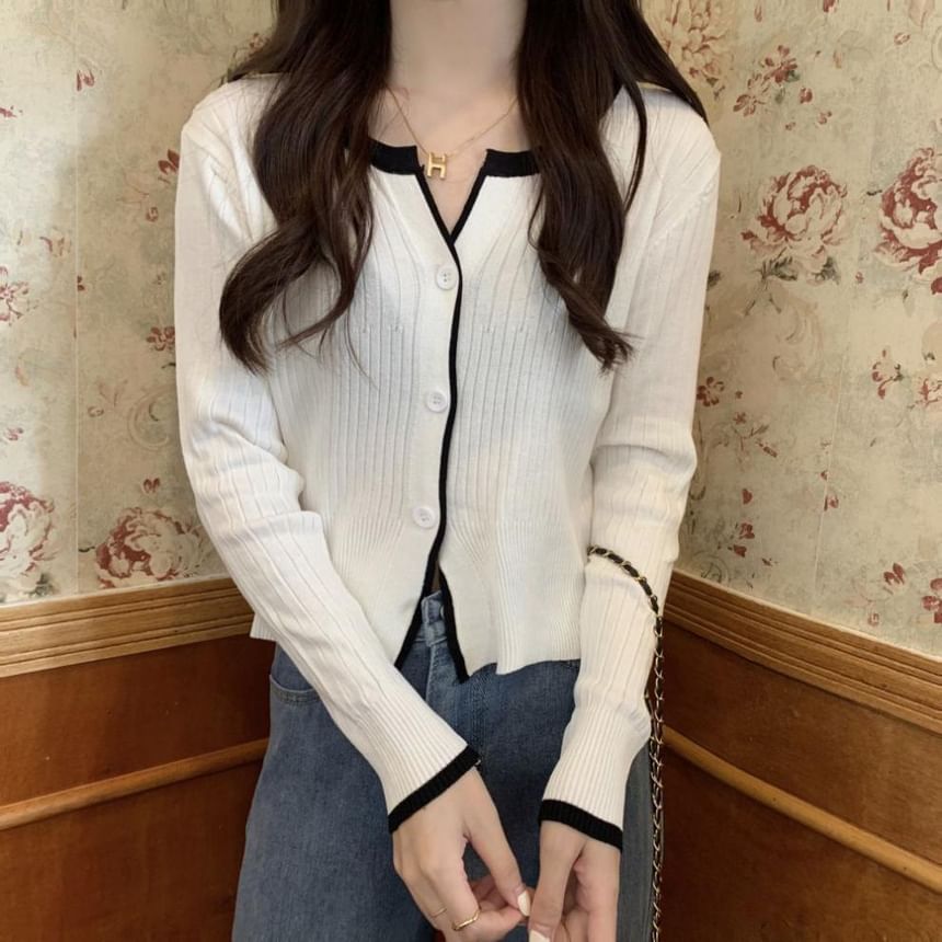 Notch Neck Solid Contrast Trim Ribbed Cardigan