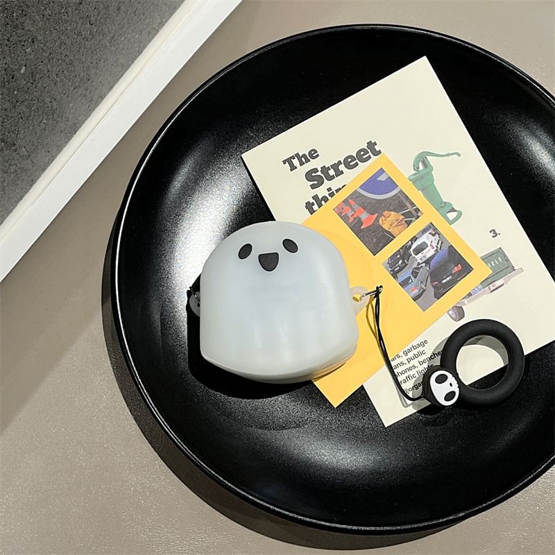 Ghost AirPods / Pro Earphone Case Skin