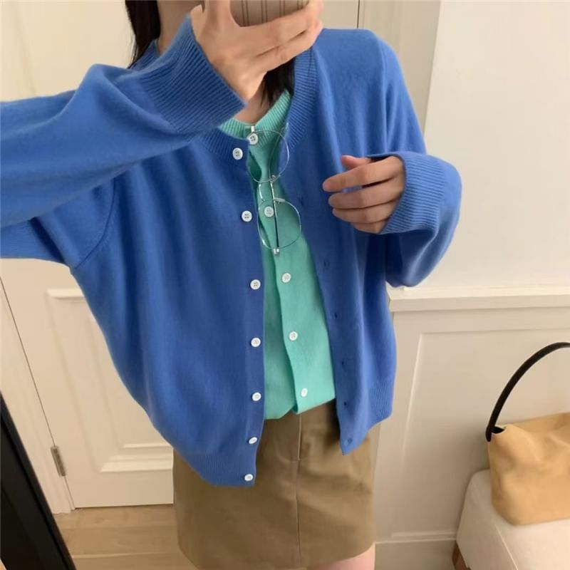 Crewneck Two Tone Cardigan