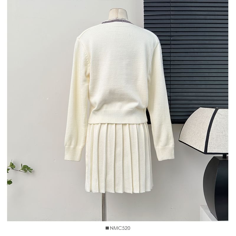 Set Striped V-Neck Crop Cardigan with Pleated A-Line Skirt