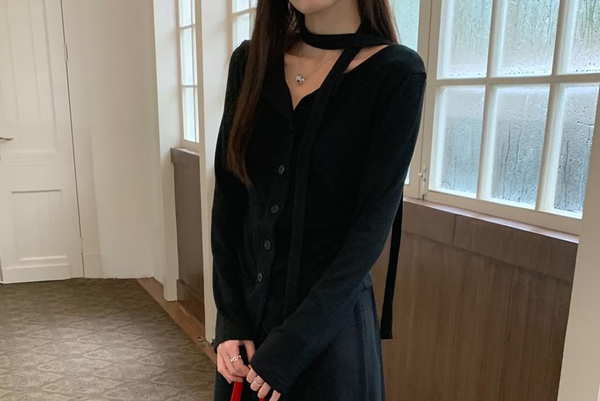 Set: Crew Neck Basic Button Cardigan + Maxi Skirt