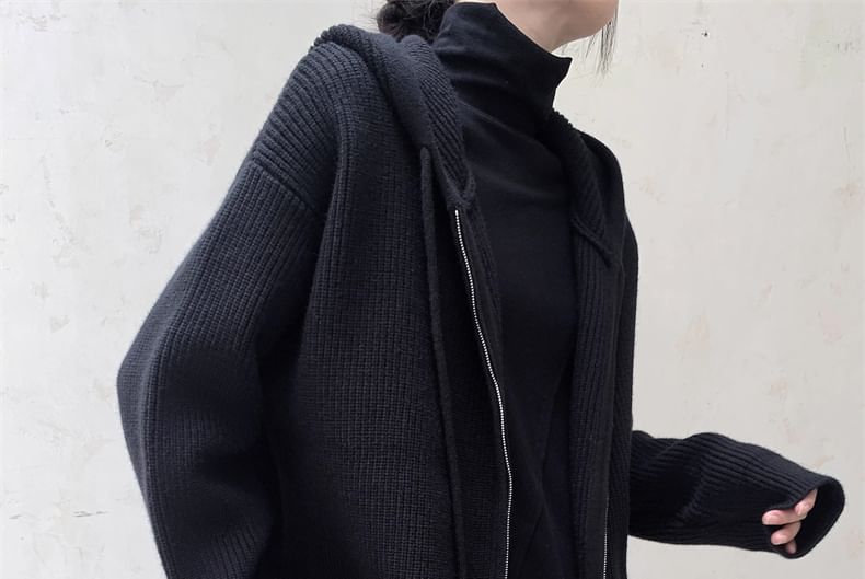 Plain Zip-Up Cardigan