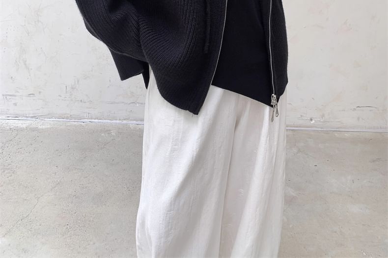 Plain Zip-Up Cardigan