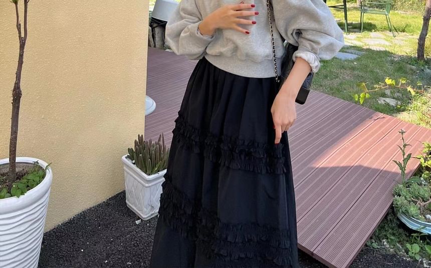 Lace Trim Sweatshirt with Frill Maxi A-Line Skirt