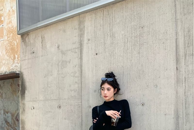 Mock Neck Lace-Trimmed Cropped Long Sleeve Top
