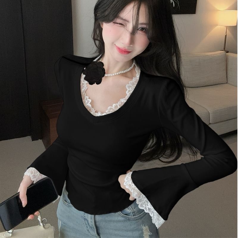Lace-Trimmed V-Neck Long Sleeve T-Shirt
