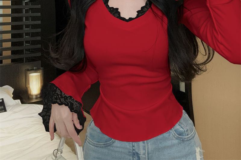 Lace-Trimmed V-Neck Long Sleeve T-Shirt