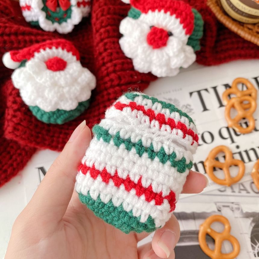Christmas Santa / Tree Knit AirPods / Pro Earphone Case Skin