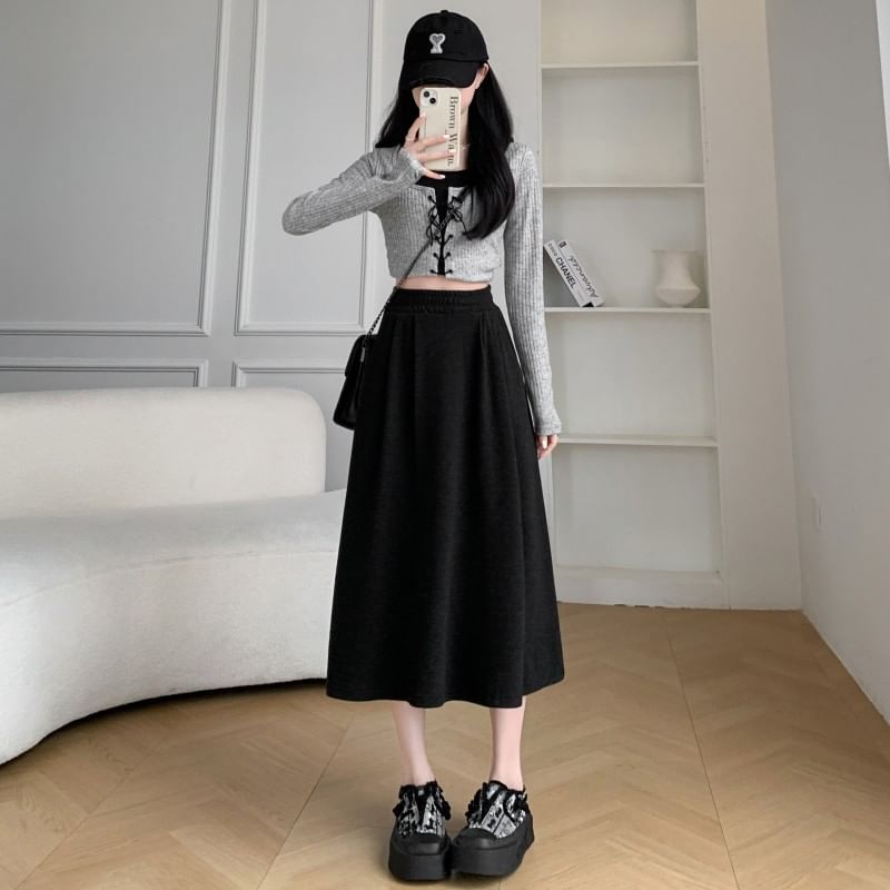 Classic A-Line Midi Skirt with Smooth Waistband