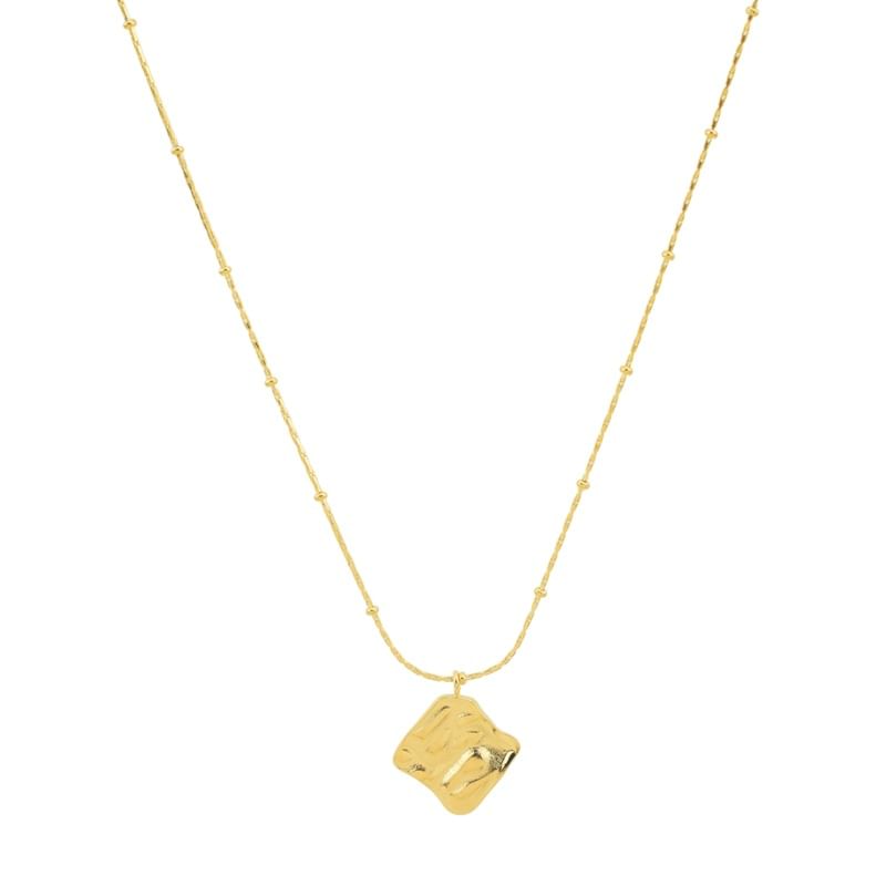 Asymmetrical Metallic Necklace