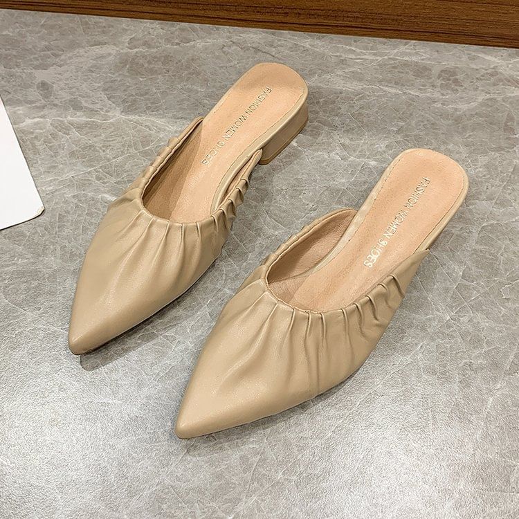 [39] Chunky Heel Pointed Toe Plain Ruched Faux Leather Mules