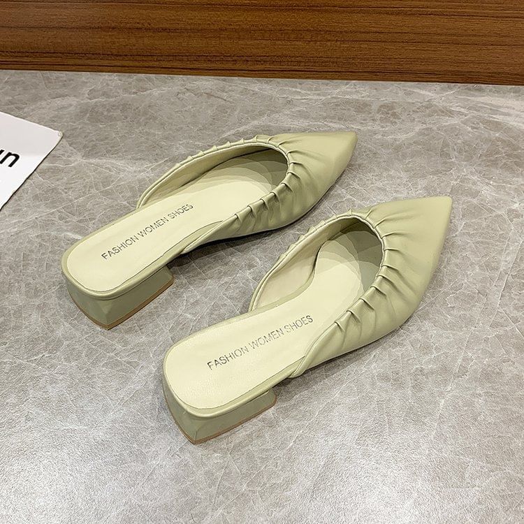 [39] Chunky Heel Pointed Toe Plain Ruched Faux Leather Mules