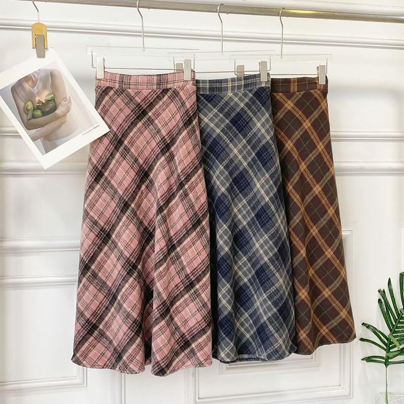 Plaid Midi Skirt with A-Line Silhouette and High Rise