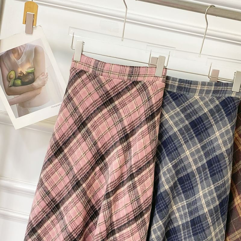 Plaid Midi Skirt with A-Line Silhouette and High Rise