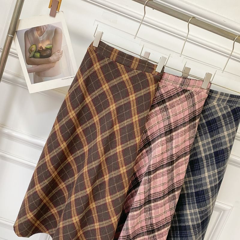 Plaid Midi Skirt with A-Line Silhouette and High Rise