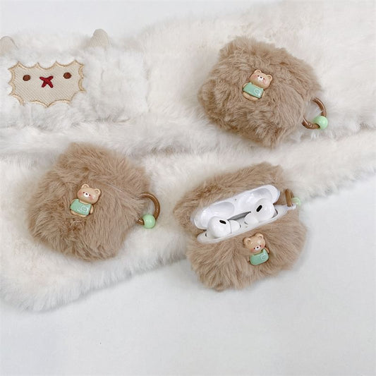 Bear Faux Fur AirPods / Pro Earphone Case Skin