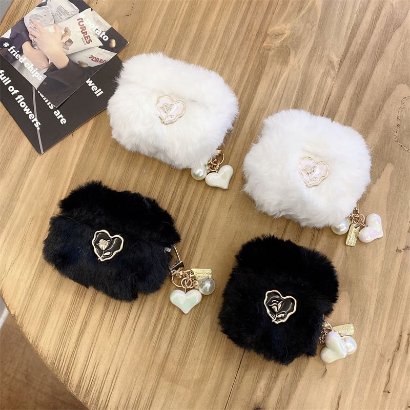 Heart Faux Fur Charm AirPods / Pro Earphone Case Skin