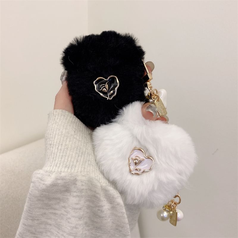 Heart Faux Fur Charm AirPods / Pro Earphone Case Skin