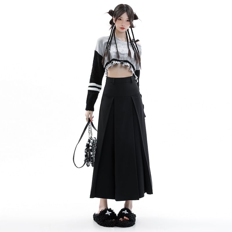 Pleated A-Line Suit Skirt - High Rise