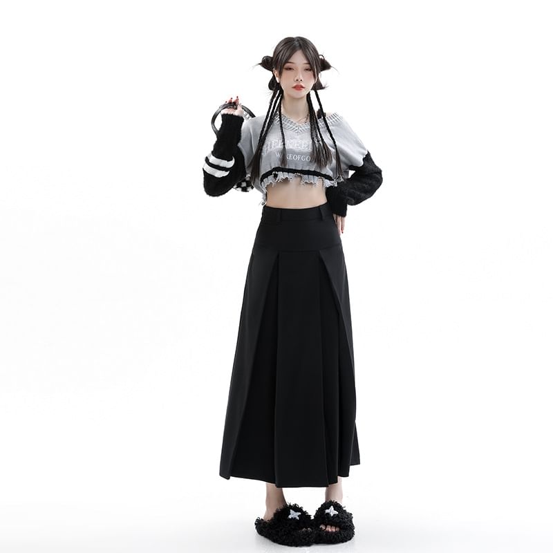 Pleated A-Line Suit Skirt - High Rise