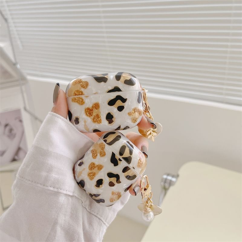 Leopard Print Heart Faux Pearl Charm AirPods / Pro Earphone Case Skin