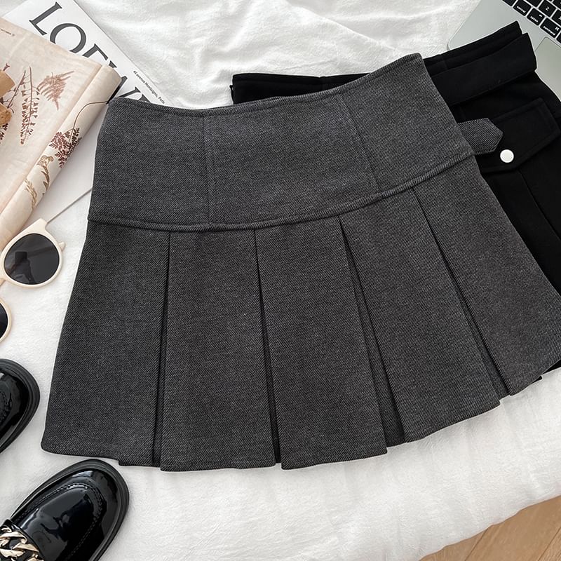 Pleated Mini Skirt - High Rise