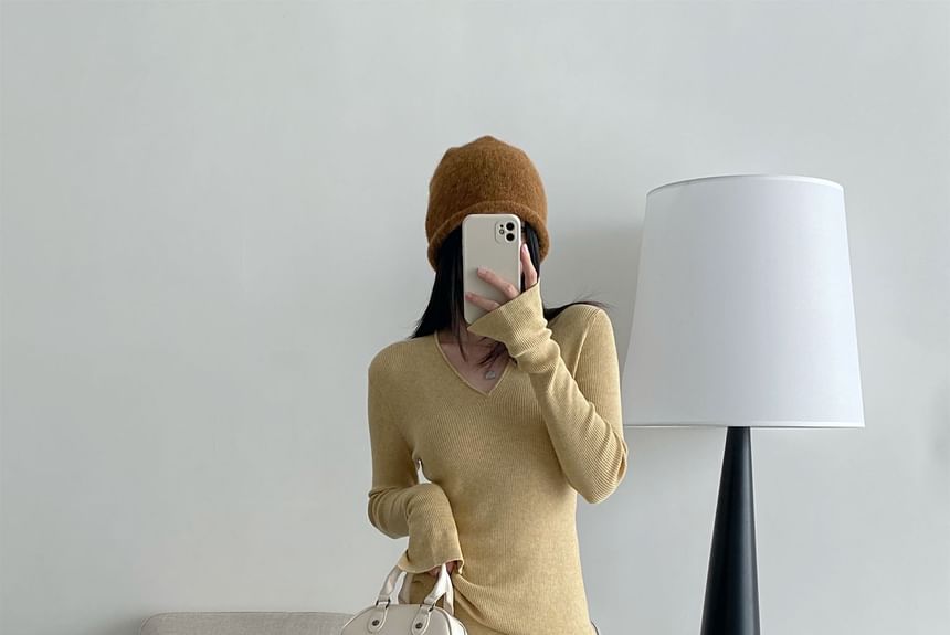 Long-Sleeve V-Neck Sweater with Maxi Pencil Skirt