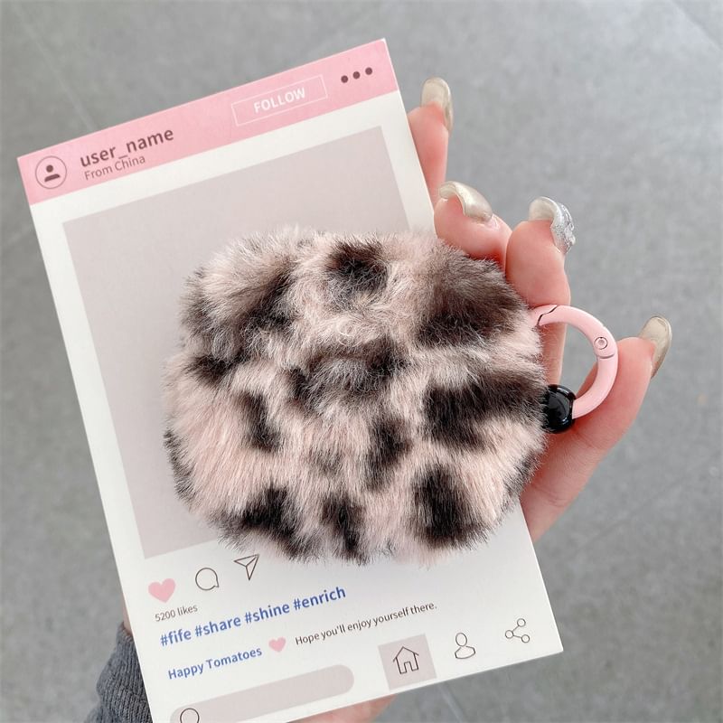 Leopard Print Chenille AirPods / Pro Earphone Case Skin