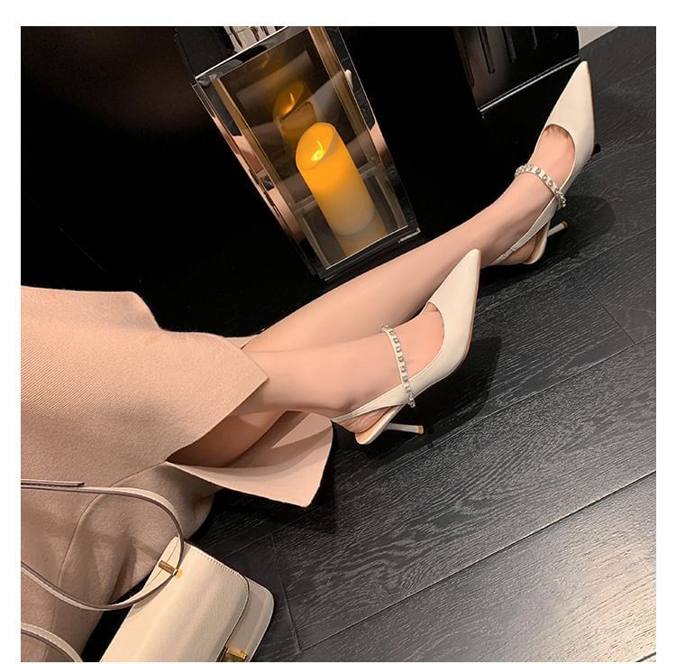 [34] Stiletto Pointed Toe Rhinestone Accent Patent Leather Slingback Sandals
