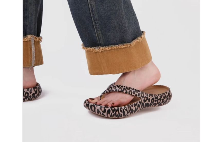 Leopard Print Platform Thong Sandals