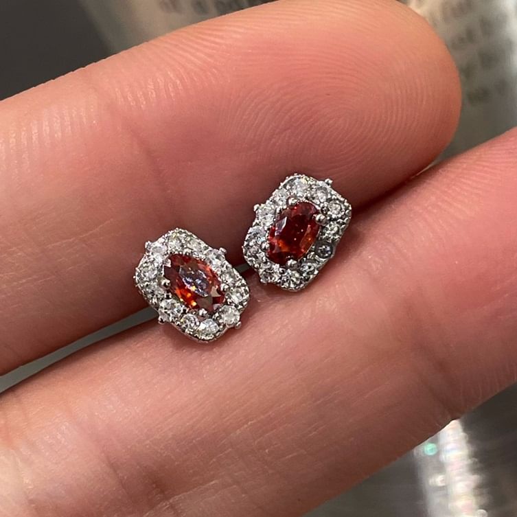 Rhinestone Alloy Stud Earring
