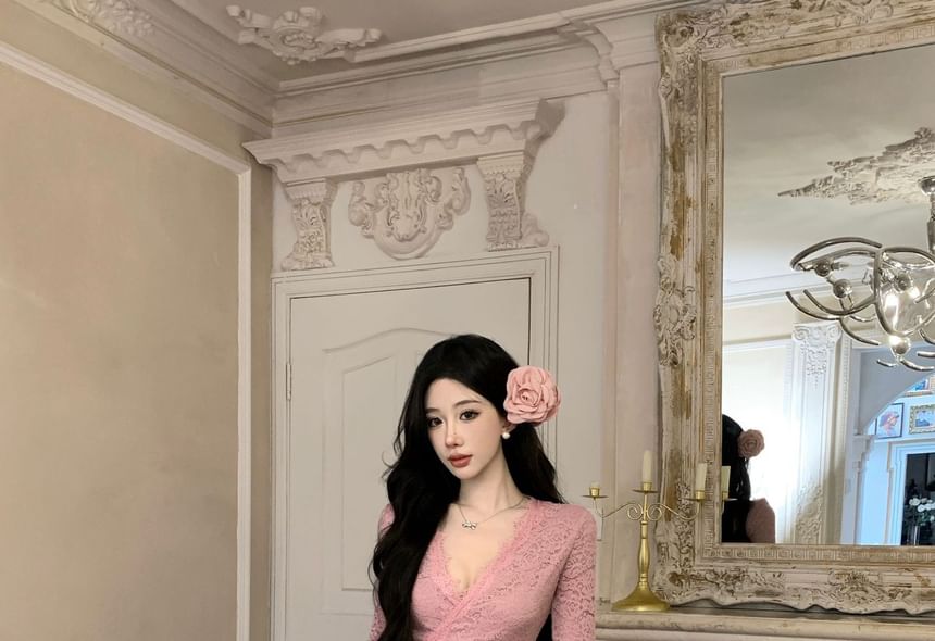 Flared Sleeve Lace Mermaid Dress, V-Neck