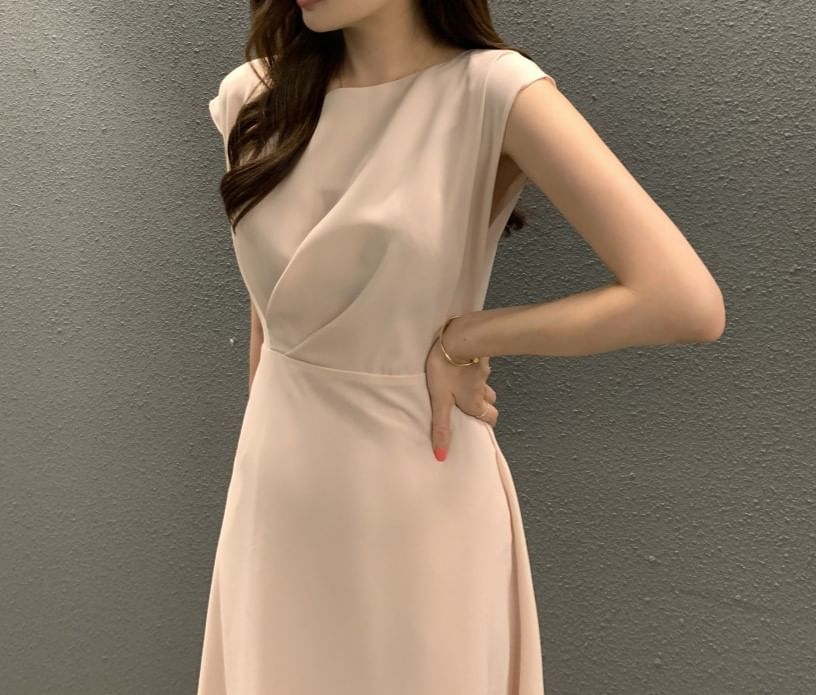 Crewneck Sleeveless A-Line Maxi Dress