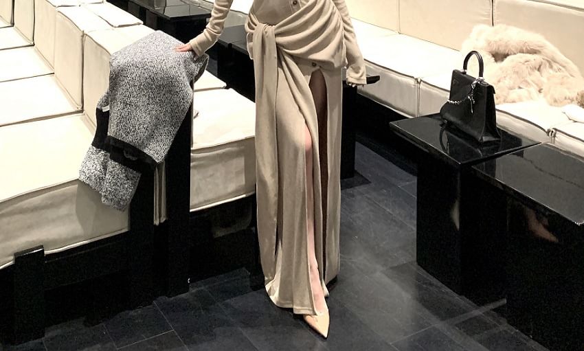 Buttoned V-Neck Long-Sleeved Plain Maxi Sheath Dress
